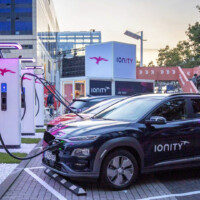 Зарядка электромобиля в сети IONITY подорожает в пять раз