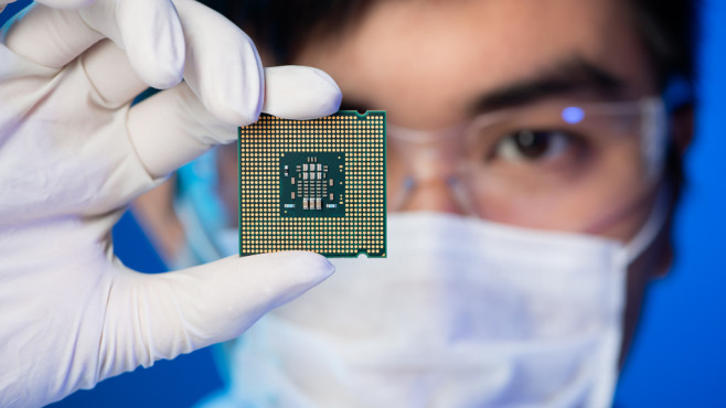 В MIT создали чип, который помогает решить проблемы защиты товаров от подделок