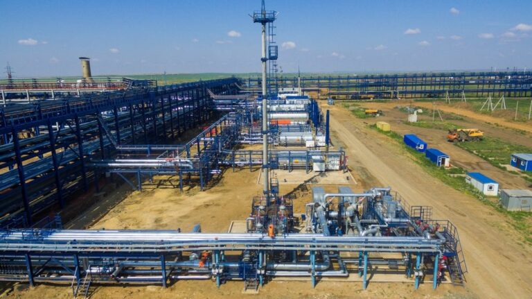 «Газпромнефть-Оренбург» довела до 98% долю использования ПНГ на крупнейшем месторождении