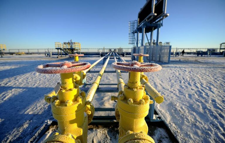 Транзит газа по газопроводу "Ямал - Европа" возобновлен