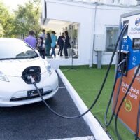 На Дальнем Востоке общее число зарядных станций «РусГидро» для электромобилей достигло 13