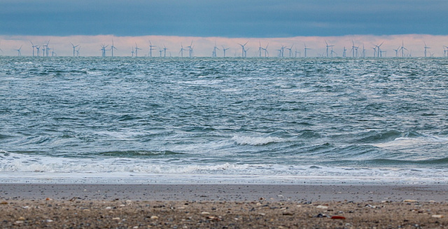 В Черном море планируют построить ветровую станцию ​​мощностью 500 МВт