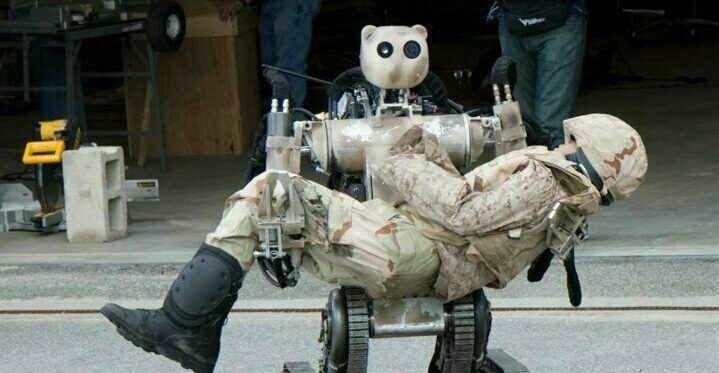 В России создадут роботов: они будут эвакуировать раненных с поля боя
