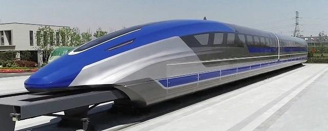 В Китае тестируют "летающий" поезд, проектная скорость которого составляет 600 км/час