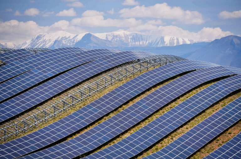 Во Франции создадут производство солнечных модулей мощностью 1 ГВт