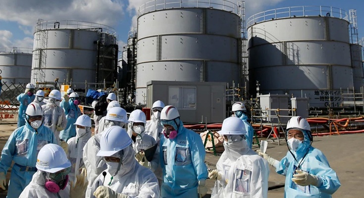 Жители Фукусимы протестуют против сброса радиоактивной воды с АЭС