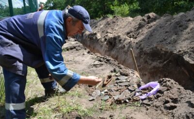 В Воронеже при прокладке газопровода обнаружены останки и личные вещи солдат времен войны
