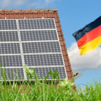 Немецкие ученые разработали солнечные панели с КПД 33%