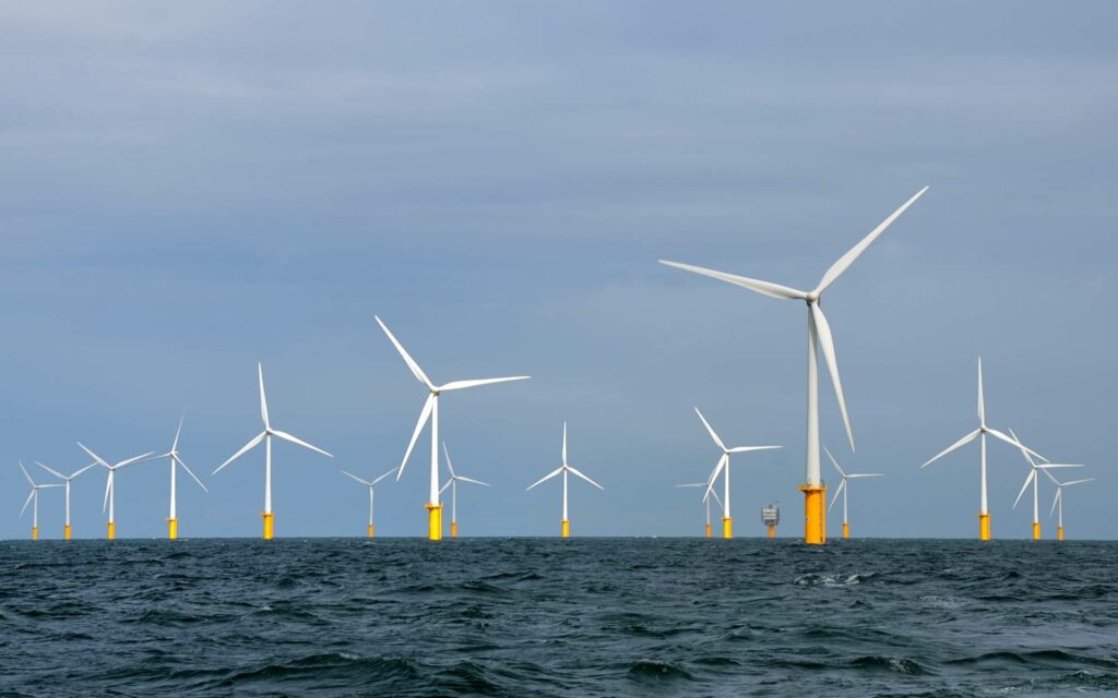 Total планирует построить 2,3 ГВт плавучих офшорных ветровых электростанций в Южной Корее