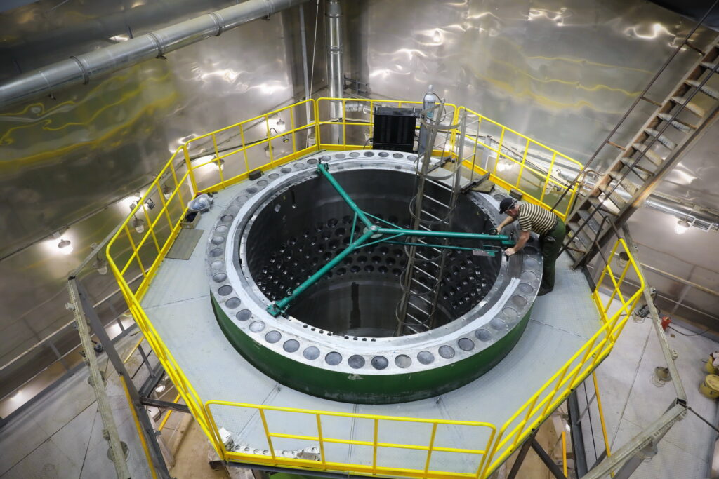 На Атоммаше стартовала контрольная сборка реактора для первого энергоблока АЭС «Аккую»