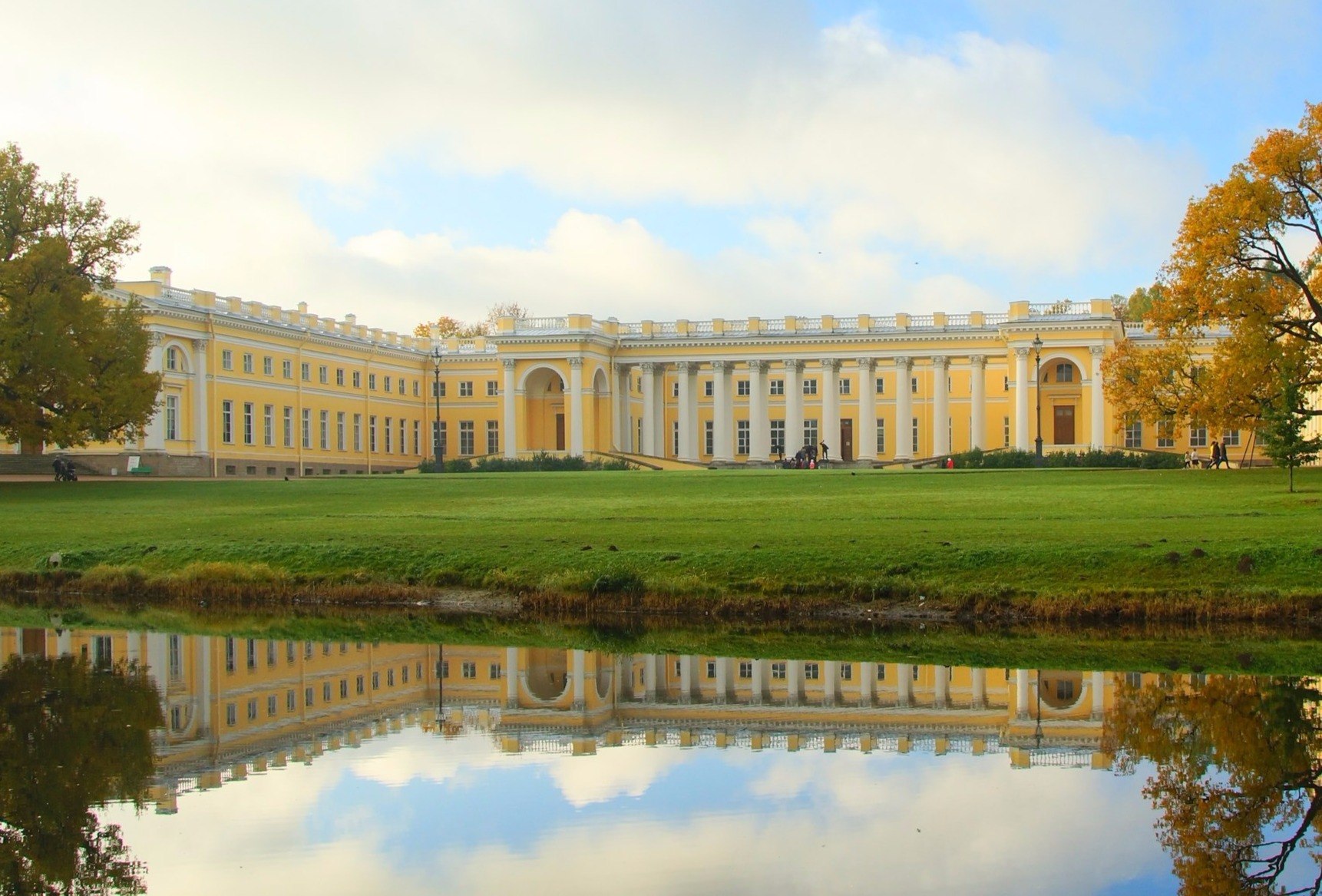 Александровский дворец в пушкине фото