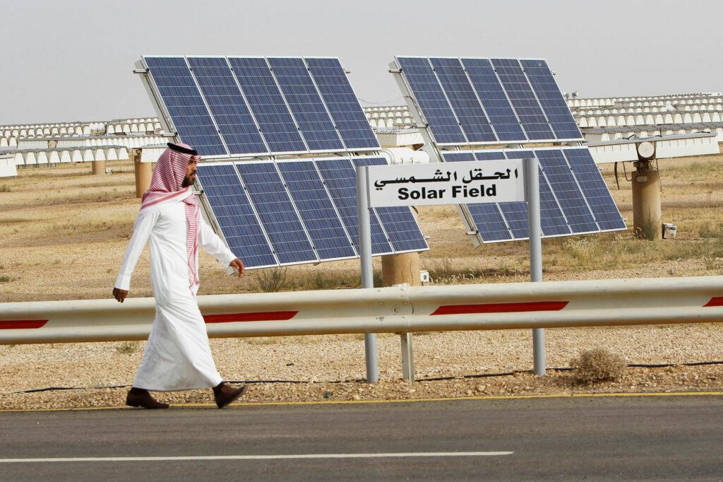 Саудовская Аравия инвестирует $ 20 млрд в возобновляемую электроэнергетику