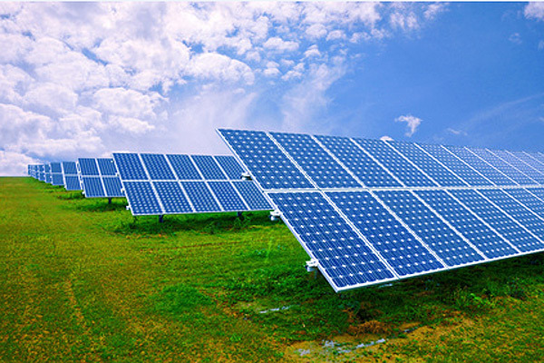 Ученые поменяли структуру солнечной батареи и увеличили ее эффективность на 125%