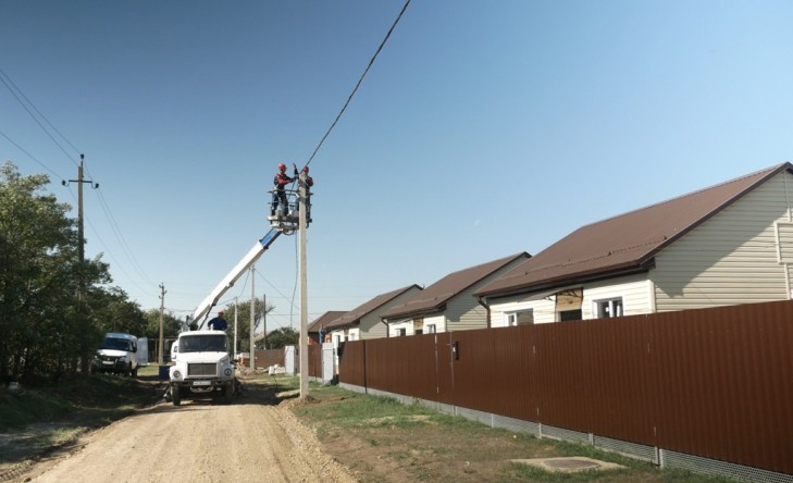 «Россети Кубань» обеспечила электроэнергией жилые дома для детей-сирот в Брюховецком районе