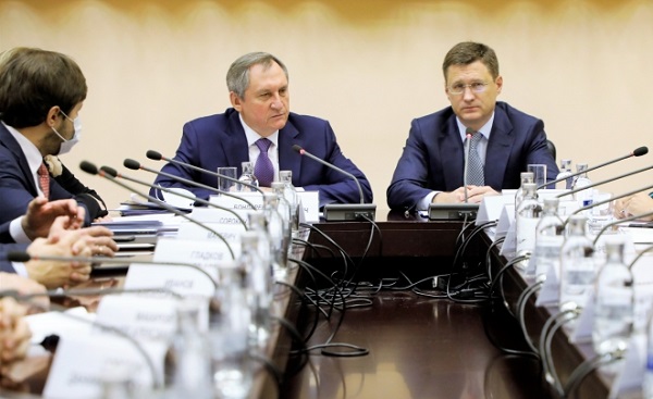 Александр Новак представил коллективу Минэнерго РФ нового Министра энергетики