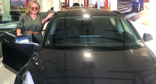 Хозяйка Tesla в Австралии вернула угнанную машину с помощью приложения