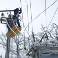 Дагестанские энергетики восстанавливают нарушенное непогодой энергоснабжение части потребителей в отдельных районах Республики