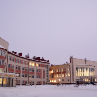 В Нижневартовске при поддержке «Роснефти» построена школа на 1725 мест