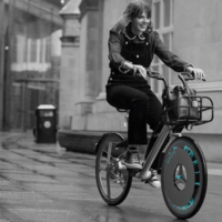 Британская студентка изобрела велосипедное колесо, которое очищает воздух