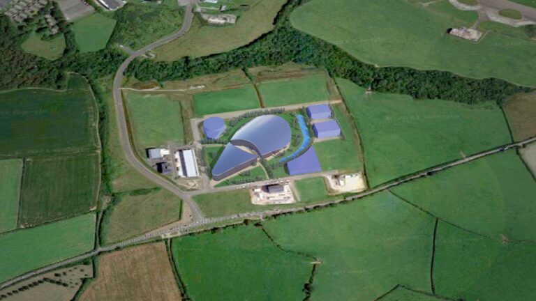 Самый крупный «космический» бассейн построят в Британии